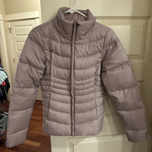 NWOT The North Face Women's Aconcagua down Jacket - Light Purple women’s XS - Picture 1 of 6